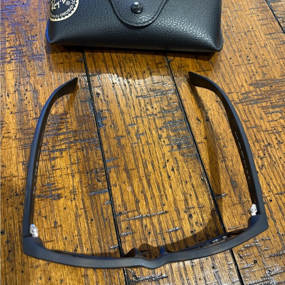 Ray-Ban Matte Black Sunglasses with Case - Picture 2 of 7